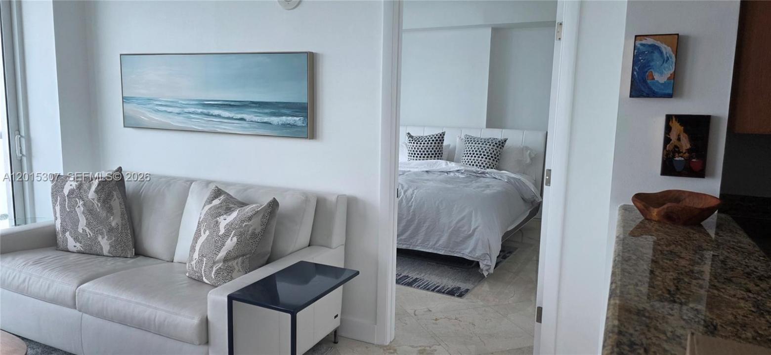 6515 Collins Ave 1107, Miami Beach, Floride 33141, États-Unis
