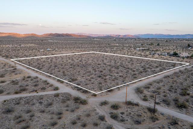 Boo Lane, Landers, California 92285, Stati Uniti
