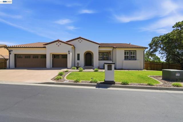 Carole Ridge Ct., Fairfield, Californie 94534-6785, États-Unis