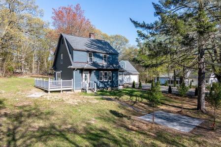1869 Old Louisquisset Pike, Lincoln, RI 02865, USA
