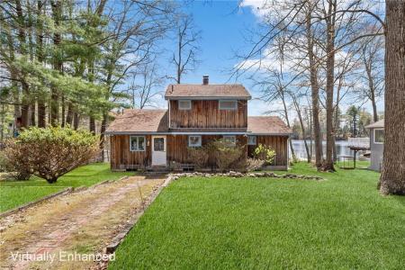 316 Court House Lane, Burrillville, Rhode Island 02859, États-Unis