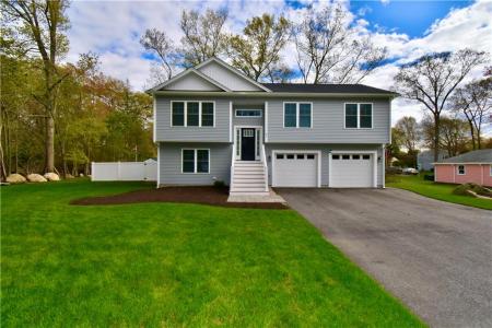 81 Lonsdale Street, West Warwick, Rhode Island 02893, USA