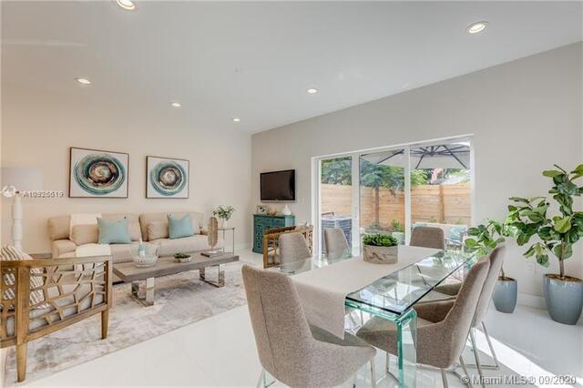 682 NE 43rd Street, Oakland Park, Florida 33334