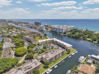 3050 NE 48th Court 305, Lighthouse Point, Florida 33064, HOA KỲ