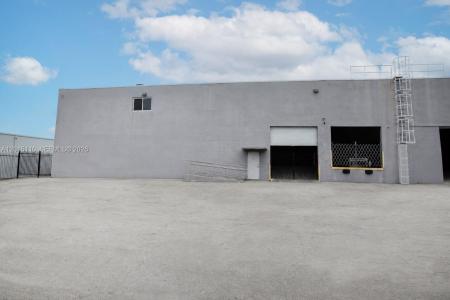2290 W 8th Ave, Hialeah, Florida 33010, USA
