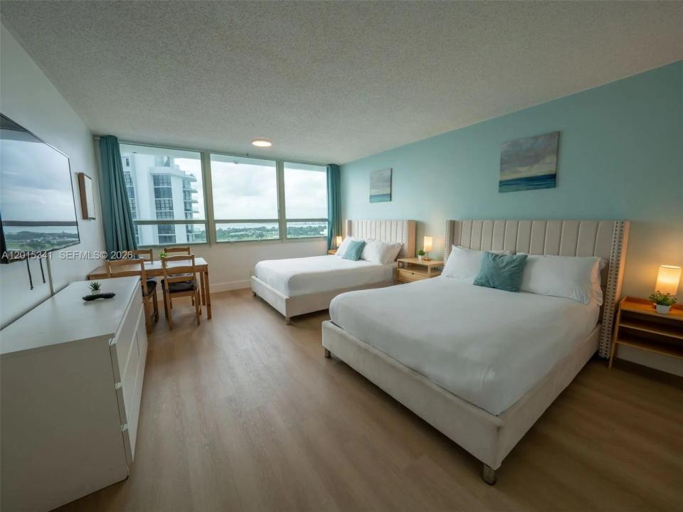 5445 Collins Ave 1718, Miami Beach, Flórida 33140, Estados Unidos