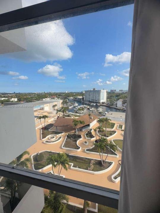 13499 Biscayne Blvd 906, North Miami, Florida 33181, Stati Uniti