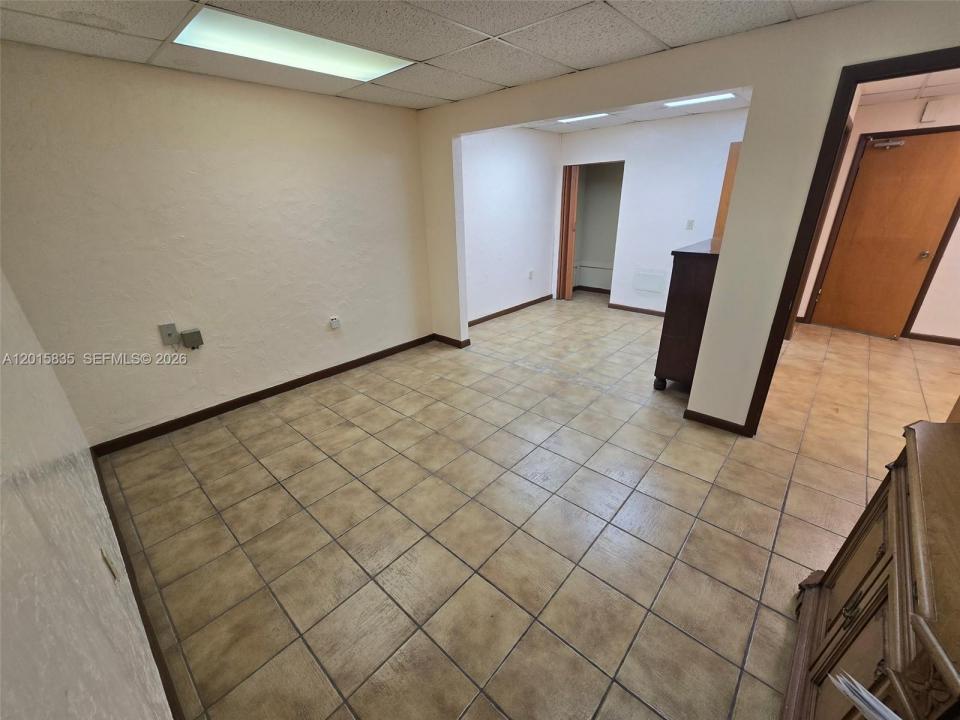 1545 SW 1st St 3rd Floor, Miami, Floride 33135, États-Unis