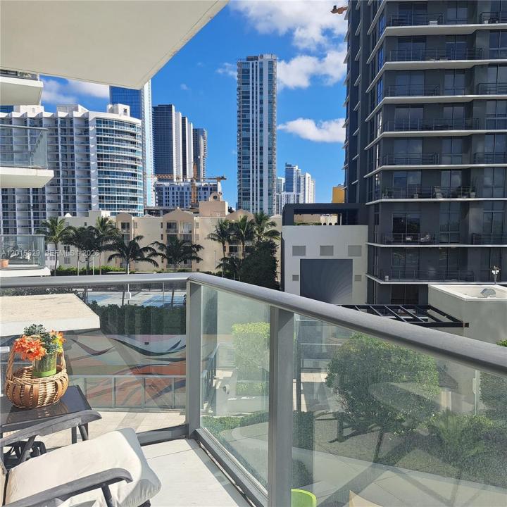 501 NE 31st St 608, Miami, Florida 33137, Stati Uniti