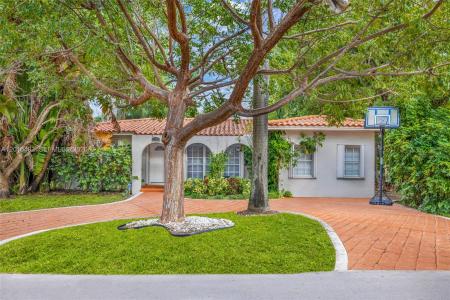 7711 Coquina Dr 0, North Bay Village, Flórida 33141, Estados Unidos