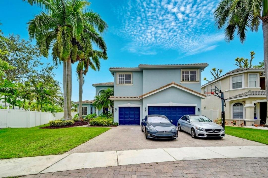 1580 SW 164th Ave, Pembroke Pines, Florida 33027