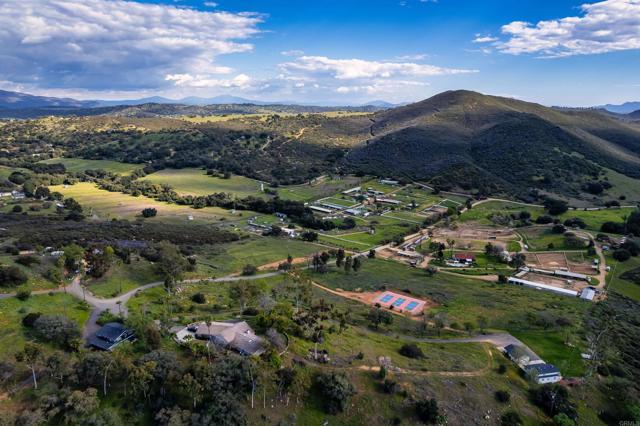 89 Bear Valley Heights Road, Escondido, Californie 92027, États-Unis