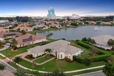 4830 W Sterling Ranch Circle, Davie, Florida 33314