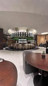 20 NE 11 2212A, Miami, Florida 33132, USA