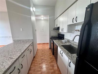 7400 W 20th Ave 312, Hialeah, Florida 33016, USA