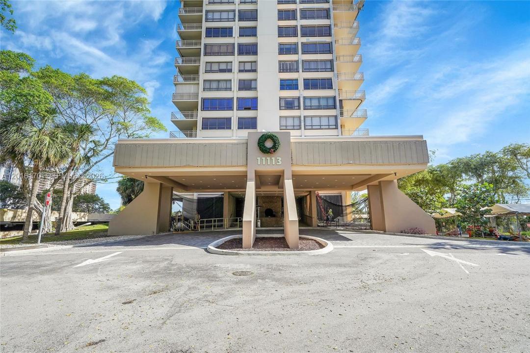 11113 Biscayne Blvd 255, Miami, Florida 33181, USA