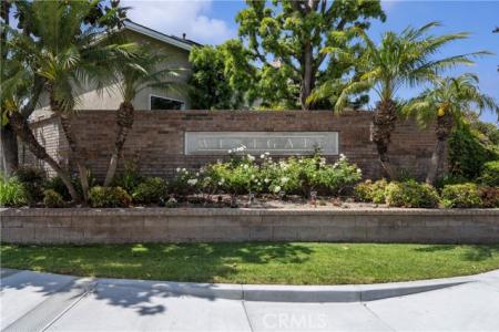 Samantha, Lakewood, Californie 90712, États-Unis