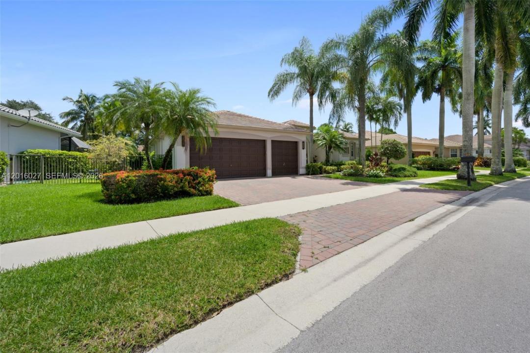 2538 Eagle Run Dr, Weston, Floride 33327, États-Unis