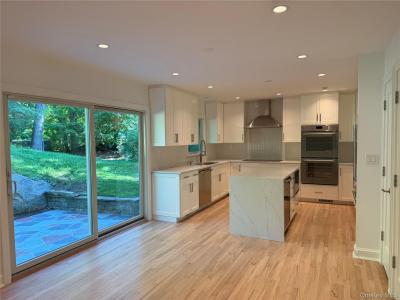 24 Country Road, Mamaroneck, New York 10543, États-Unis