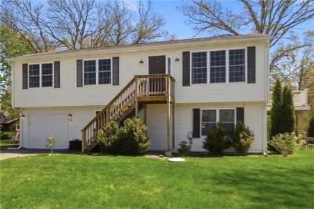 48 Harris Avenue, Warwick, RI 02889, USA
