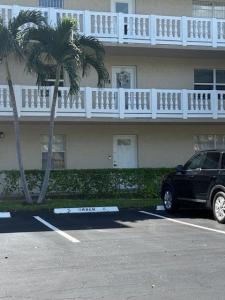324 SE 10th Street 207, Dania Beach, Florida 33004, USA