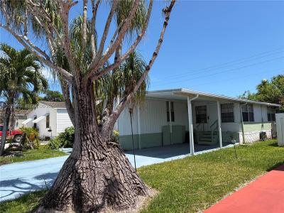 35303 SW 180th Ave 312, Homestead, Florida 33034, USA