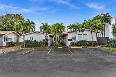 2140 NW 29th St, Oakland Park, Florida 33311