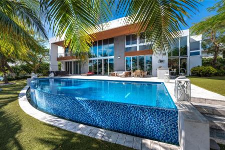 400 Tamarind Dr, Hallandale Beach, Flórida 33009, Estados Unidos