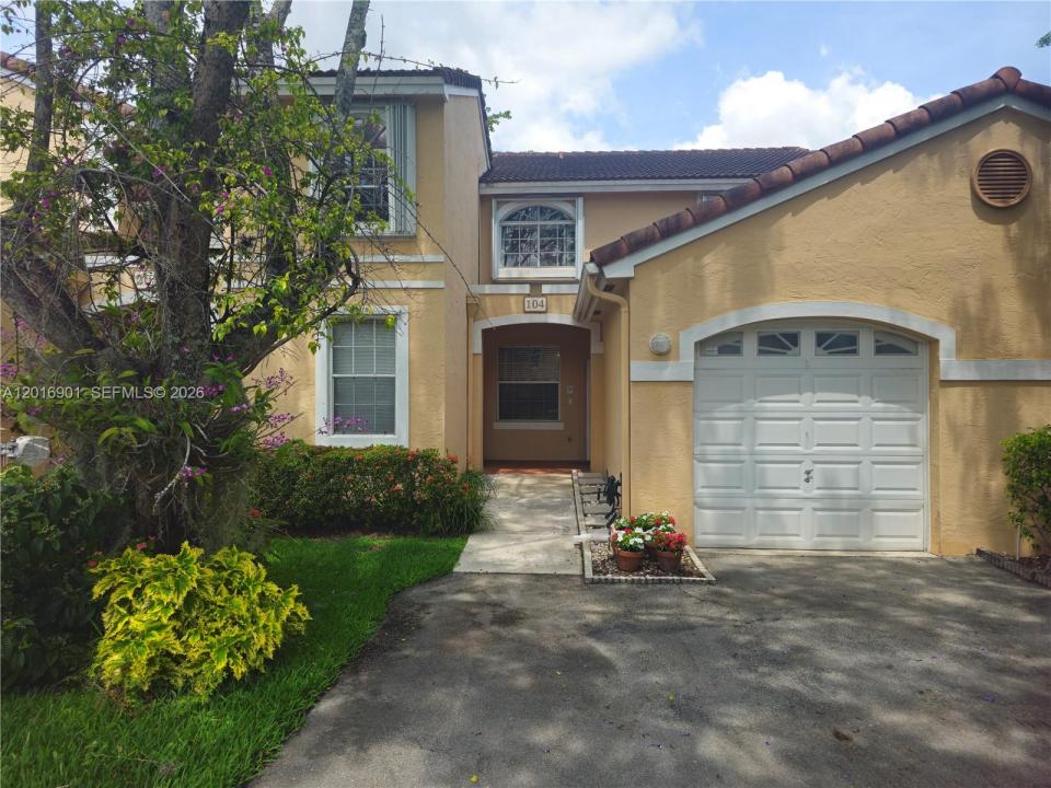 14715 Balgowan Rd 104-9, Miami Lakes, Floride 33016, États-Unis