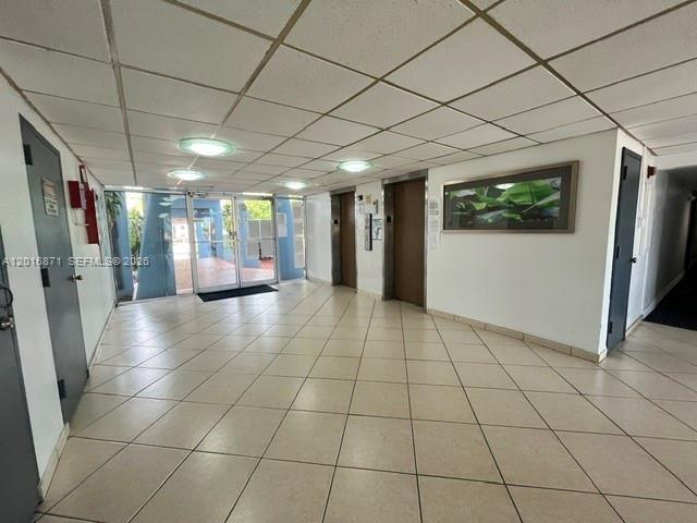 5050 NW 7th St 220, Miami, Floride 33126, États-Unis