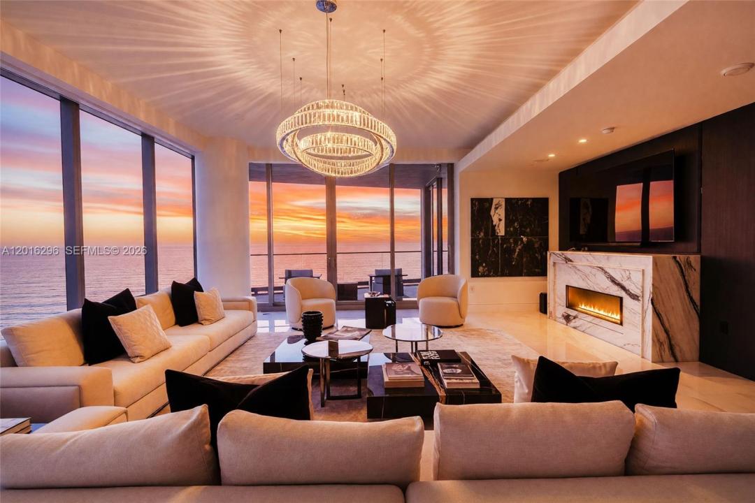 17975 Collins Ave N-1402, Sunny Isles Beach, Floride 33160, États-Unis