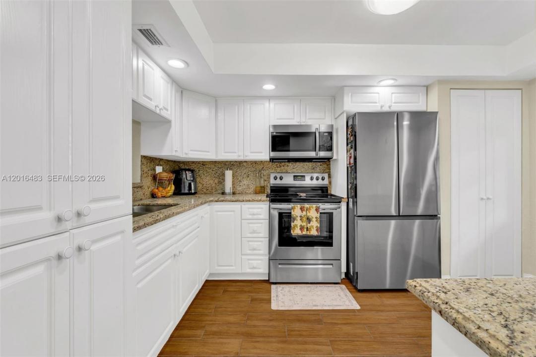 1101 Colony Point Cir 309, Pembroke Pines, Floride 33026, États-Unis