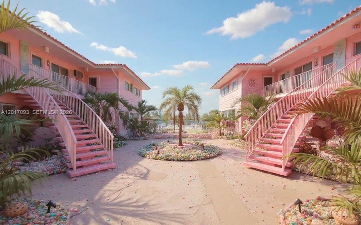 7921 East Drive 8, North Bay Village, Florida 33141, USA