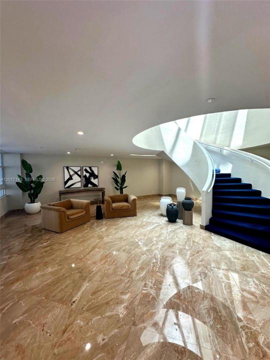1370 S Ocean Blvd 902, Pompano Beach, Florida 33062, USA