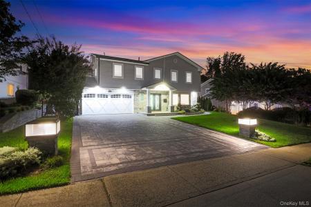 80 Knolls Drive, North Hempstead, 뉴욕 11040, 미국