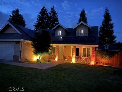 E Kennedy, Tulare, California 93274, Stati Uniti