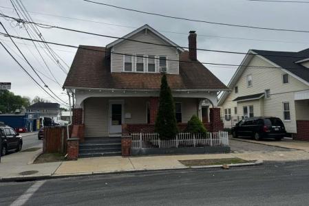 2 Parkview Avenue, Providence, RI 02905, USA