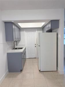31 NW 163rd St 65, Miami, Florida 33169, USA