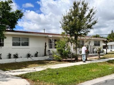901 SW 4th Ter, Hallandale Beach, Florida 33009, USA