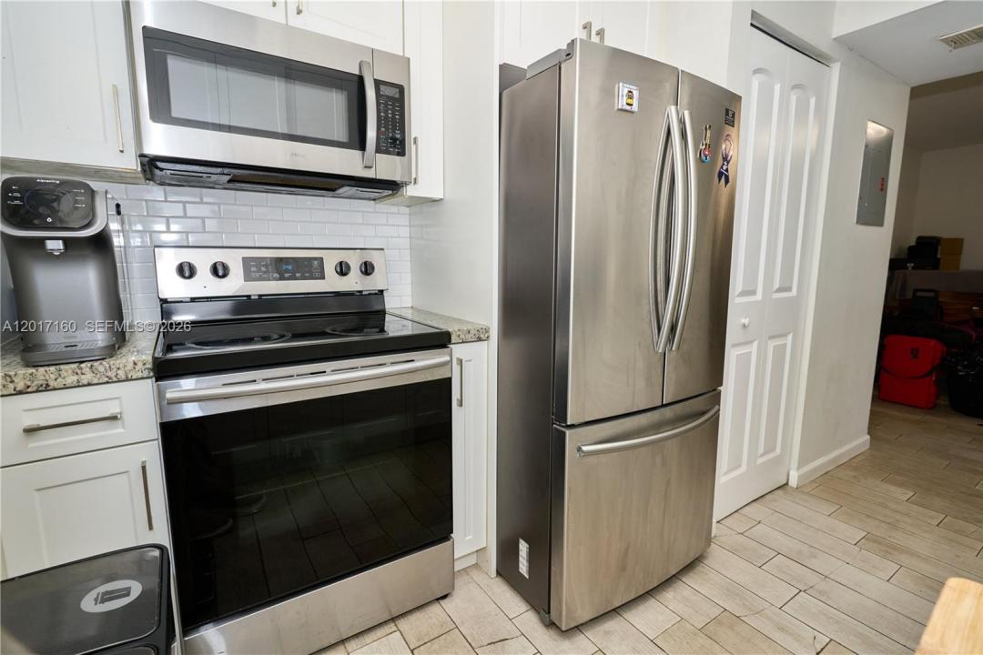 8240 SW 210th St 207, Cutler Bay, Florida 33189, Stati Uniti
