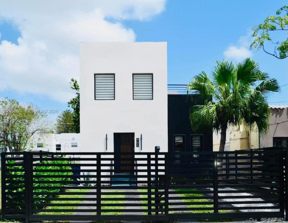 905 SW 13th Ct 905, Miami, Floride 33135, États-Unis