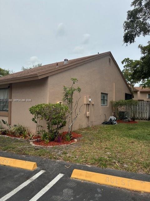 19 Chestnut Cir, Cooper City, Florida 33026