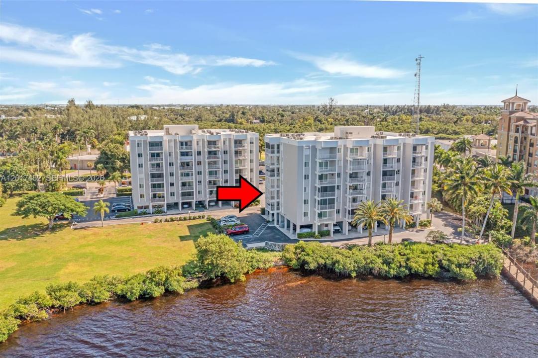 2875 PALM BEACH BLVD 205, Fort Myers, Floride 33916, États-Unis