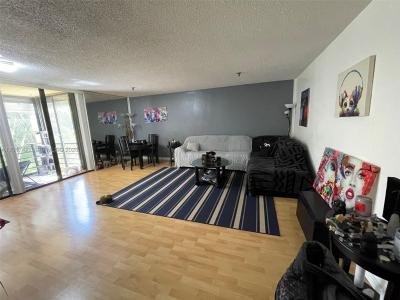 671 NE 195th St 207-E, Miami, Florida 33179, Estados Unidos