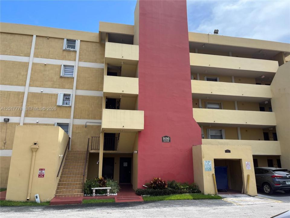 9190 Fontainebleau Blvd 202, Miami, Floride 33172, États-Unis