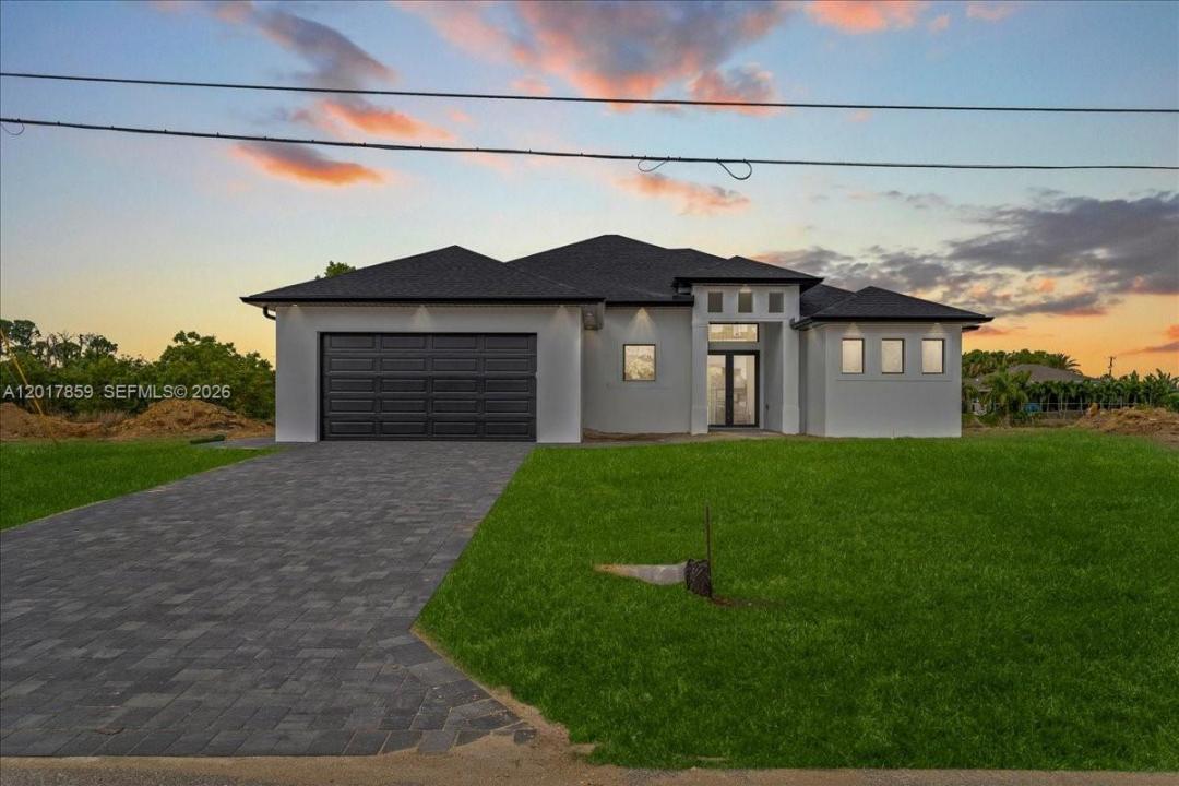502 NE 5th PL, Cape Coral, Florida 33909, USA