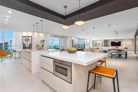 3201 NE 183rd St 1503/1504, Aventura, Florida 33160, Estados Unidos
