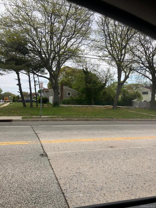 45 Carman Mill Road, Oyster Bay, Нью-Йорк 11758, Соединенные Штаты