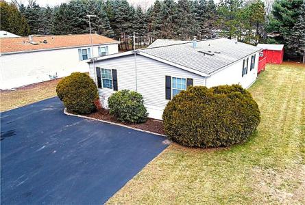 26 Kelly Lane, Coventry, RI 02816, USA