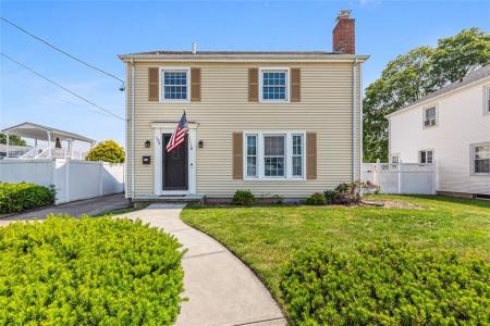 123 Scarborough Road, Pawtucket, RI 02861, USA